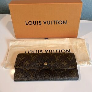 listing-status-banner